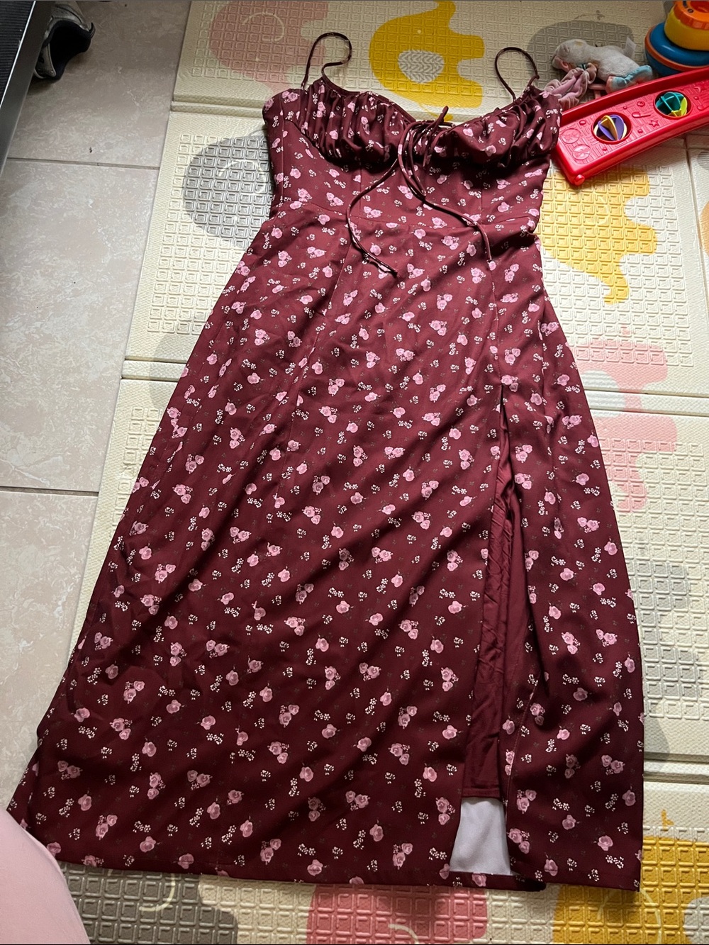 House of cb carina wine dress - Picture 2 of 5